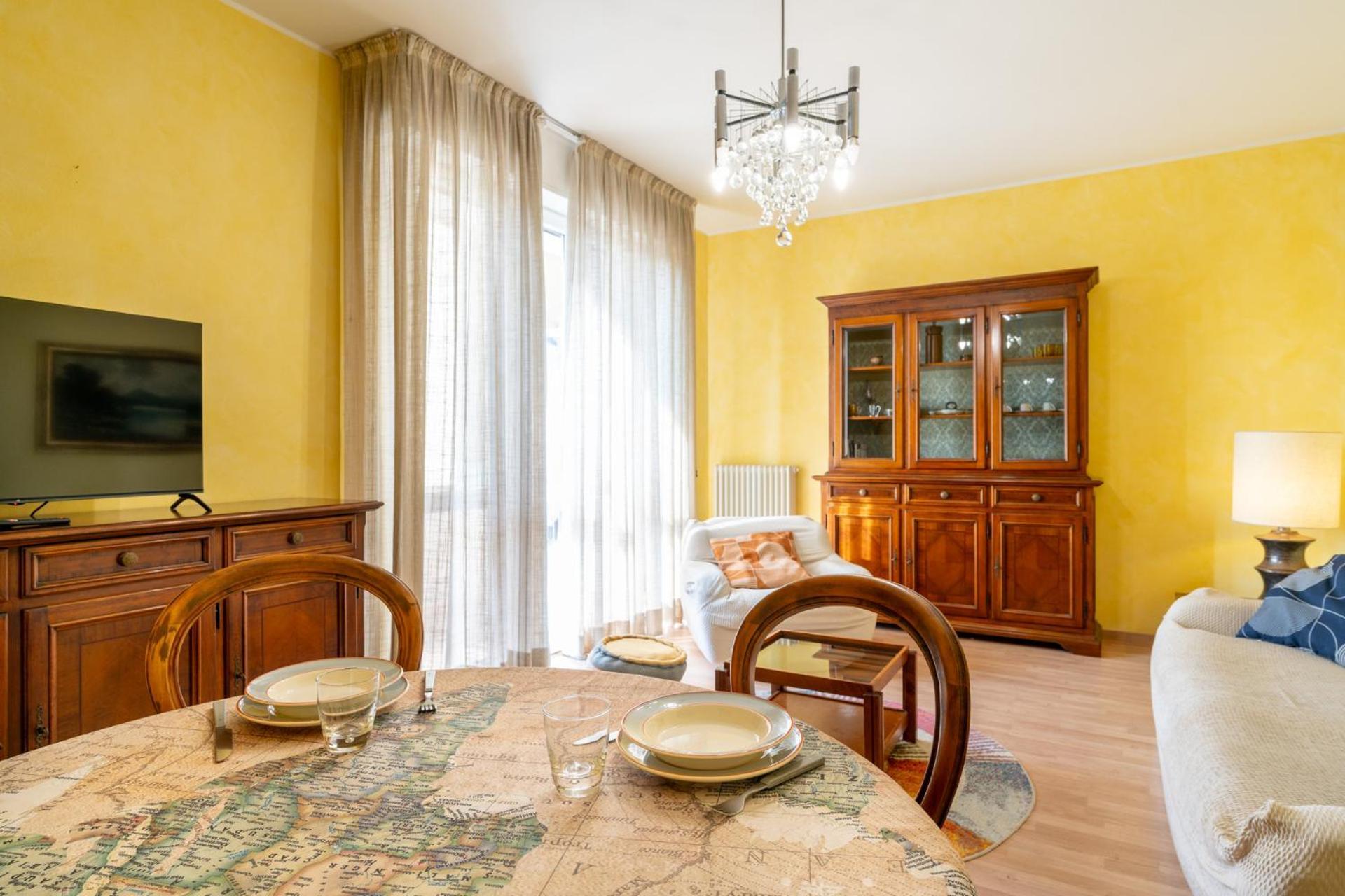 Spacious Apartment At Como Lake Mandello del Lario Zewnętrze zdjęcie