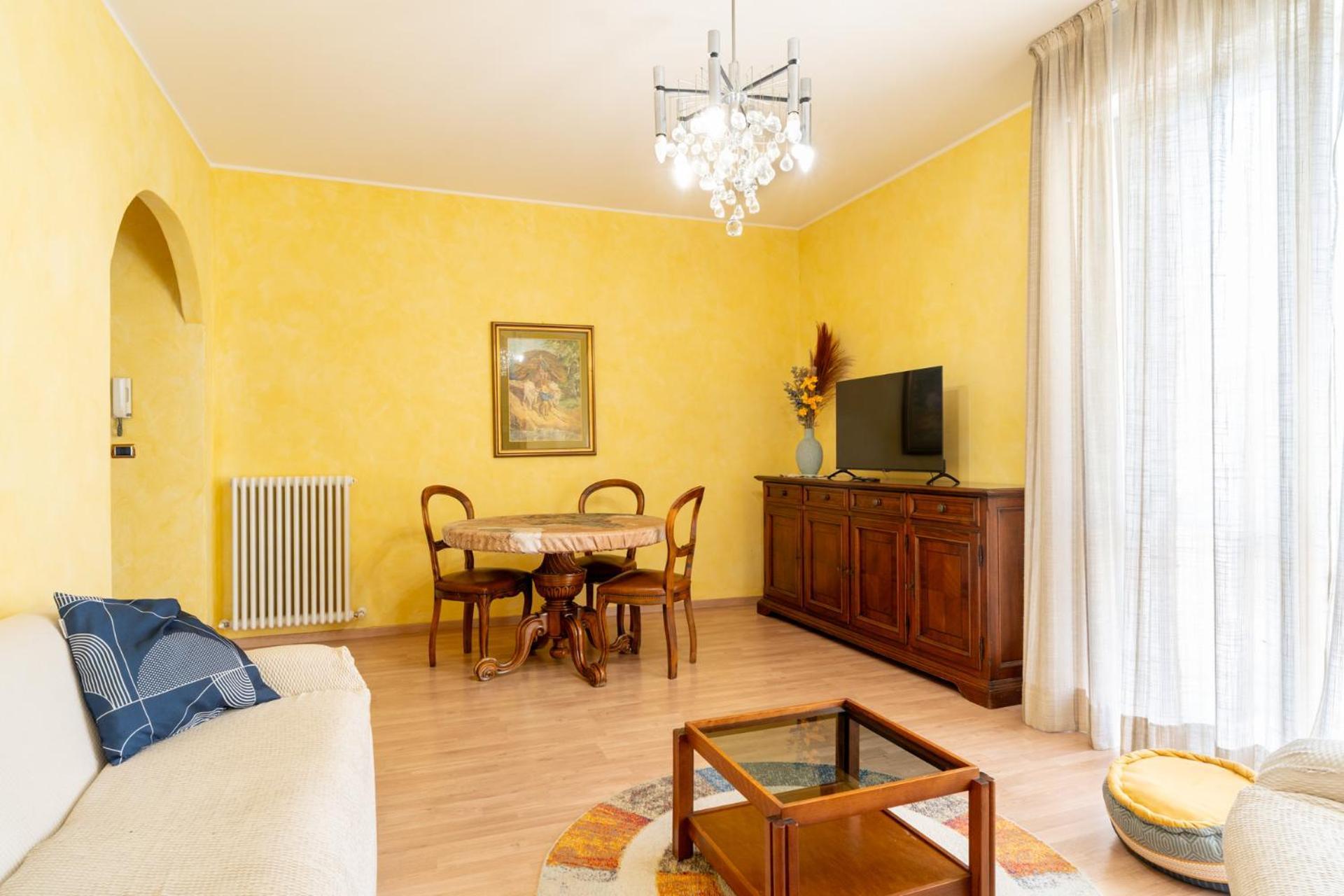 Spacious Apartment At Como Lake Mandello del Lario Zewnętrze zdjęcie